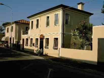 Bed And Breakfast Di Manu Taglio di Po 外观 照片